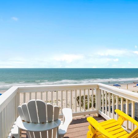 Nirvana Oak Island Exterior photo