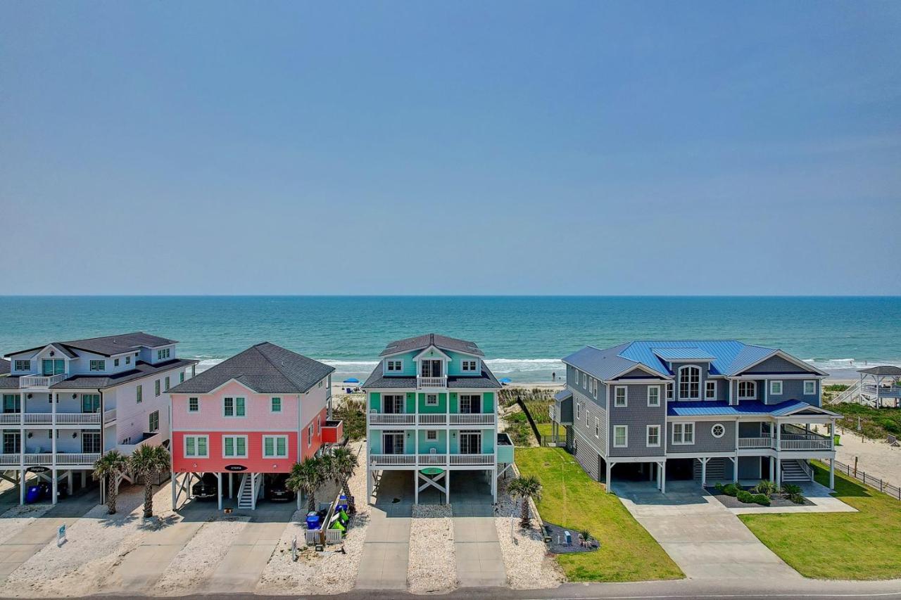 Nirvana Oak Island Exterior photo